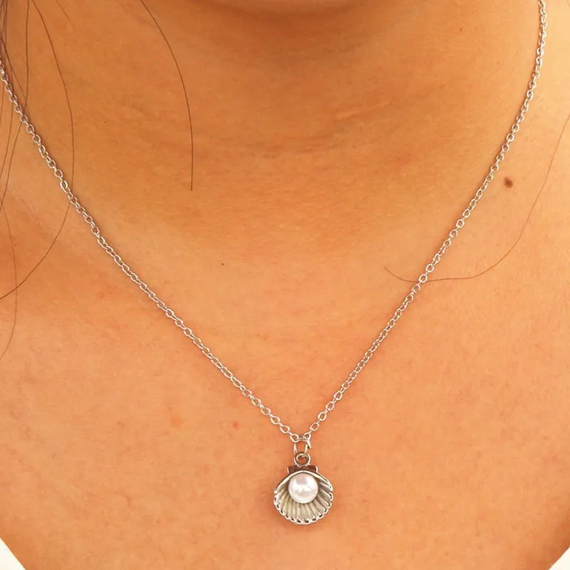 Silver Seashell Necklace