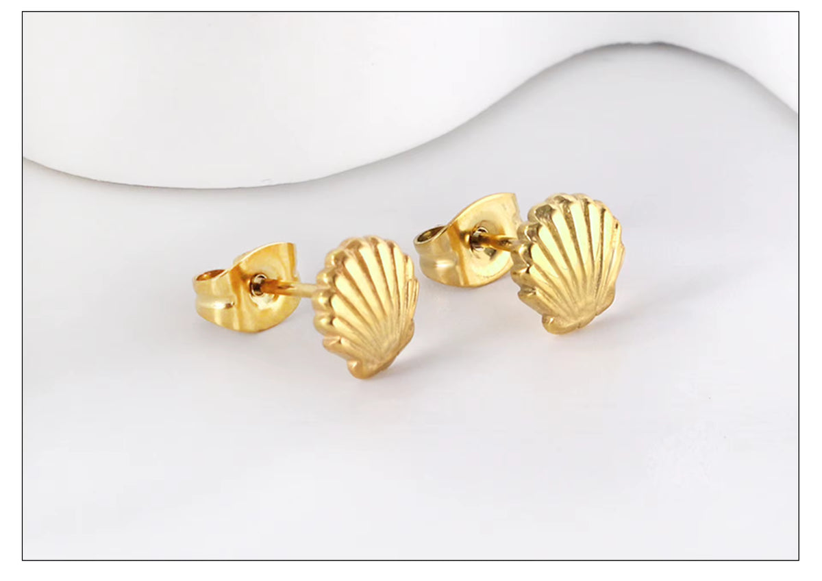 Gold Shell Earings