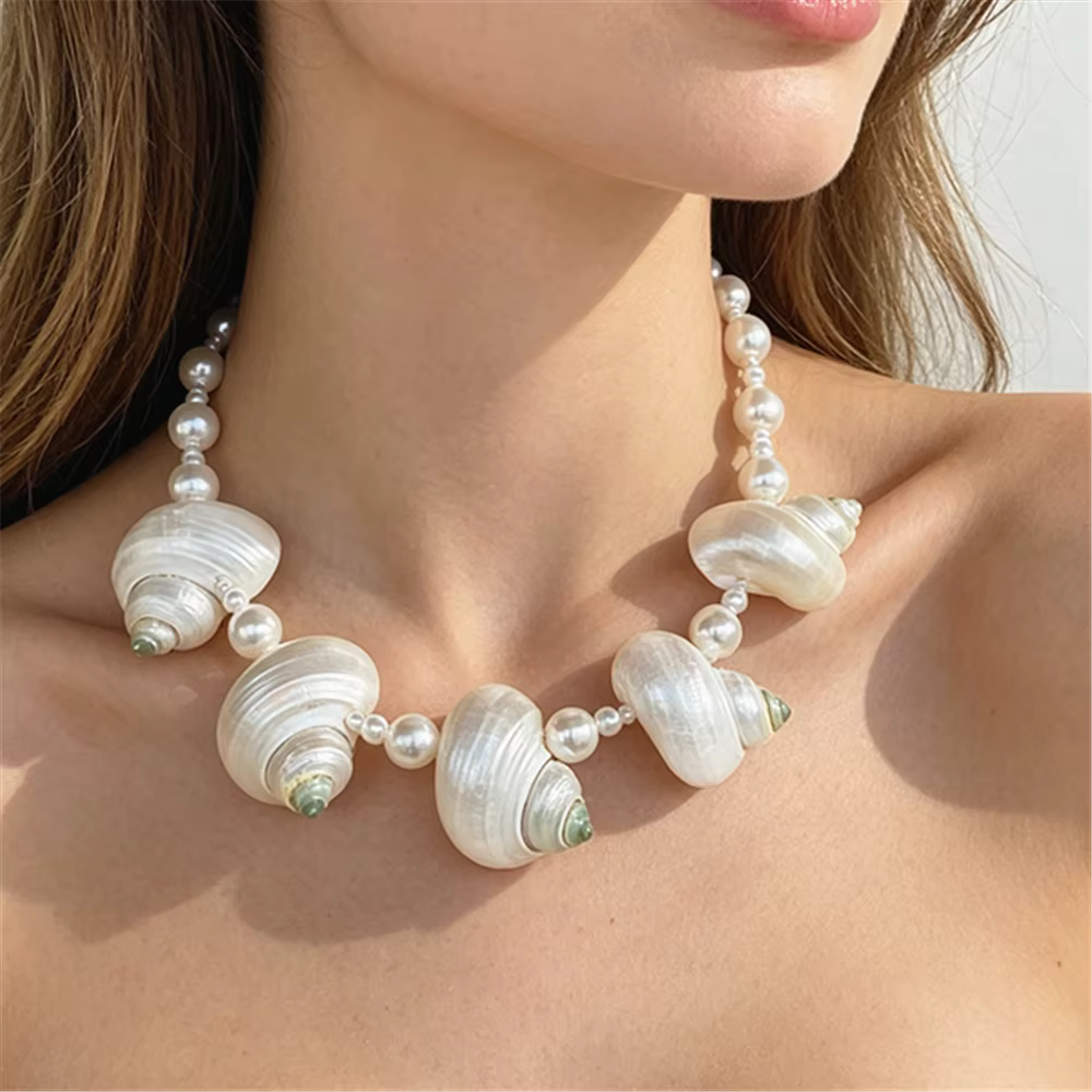 Pearlescent Necklace