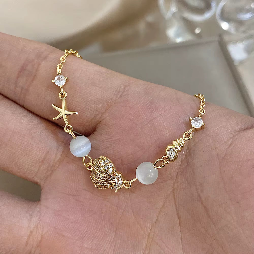 Shell Bracelet Gold