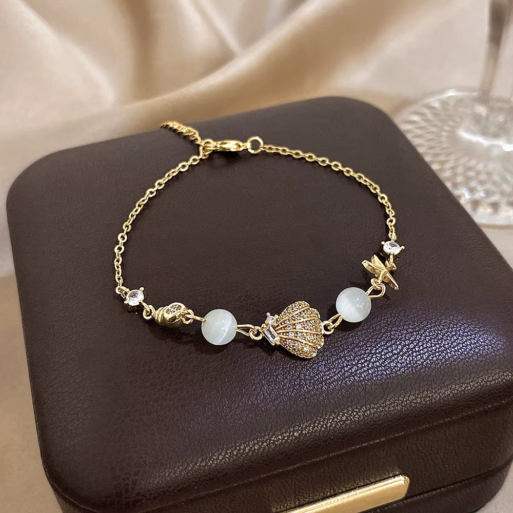 Shell Bracelet Gold